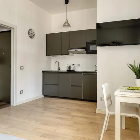 San Siro - Close To The Stadium And Fiera Apartment *